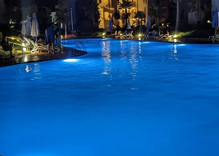 Perla A 200 M De La Plage