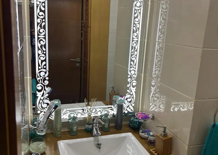 Perla Saidia, Appartement F2, Uniquement Pour Couple Marie, Plage A 5Min A Pied, Piscine En Travaux